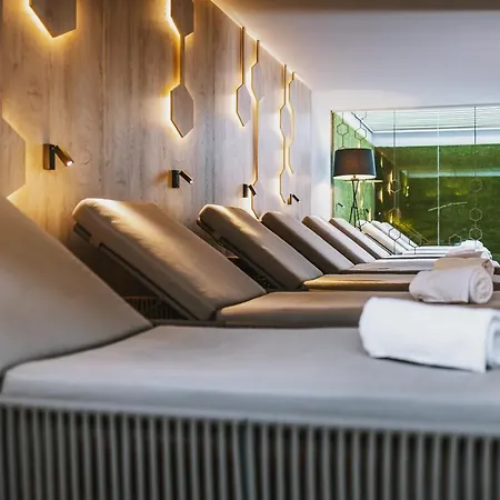 Elements Zell Am ツェル アム ゼー