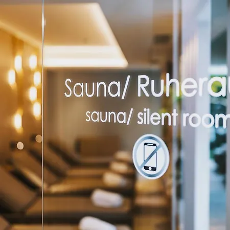 アパートホテル Elements Zell Am 4*