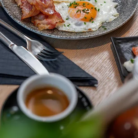 Elements Zell Am アパートホテル 4*