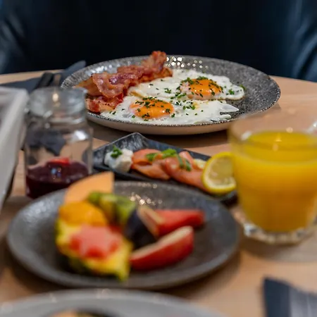 アパートホテル Elements Zell Am 4*