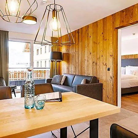 Elements Zell Am Ξενοδοχείο με διαμερίσματα