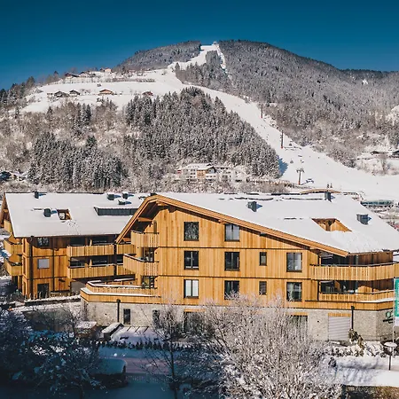 Elements Zell Am Hotel apartamentowy