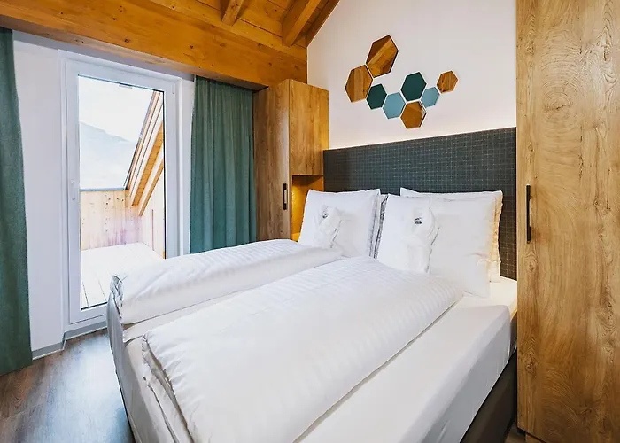 Elements Zell Am Apart Otel 4*