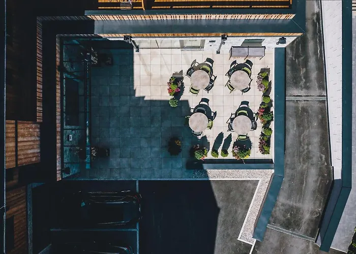 Elements Zell Am Aparthotel 4*