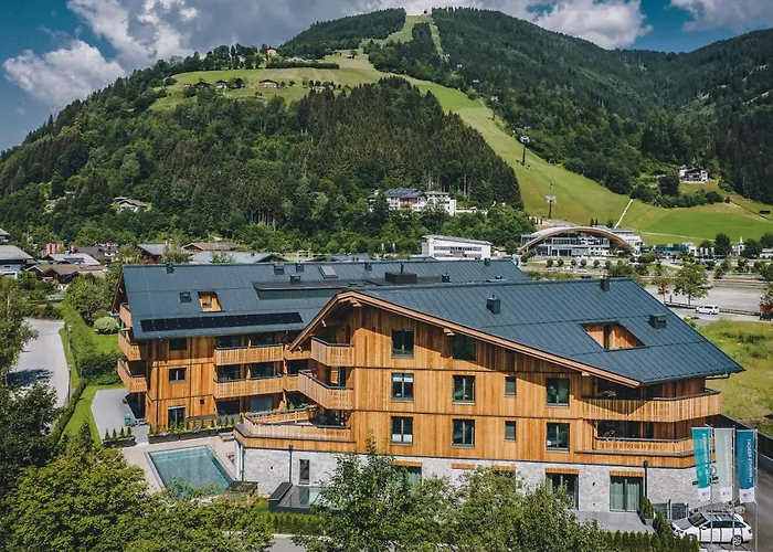 Elements Zell Am Apart Otel