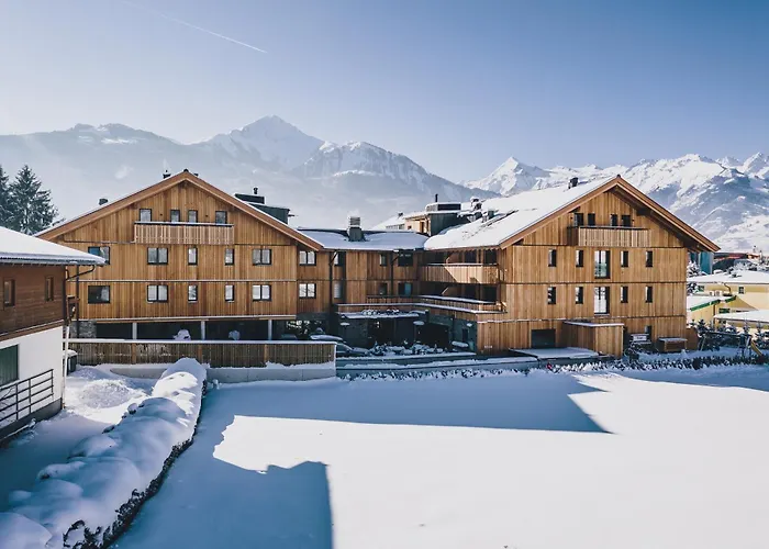 Aparthotel Elements Zell Am 4*