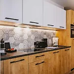 Elements Zell Am 4*